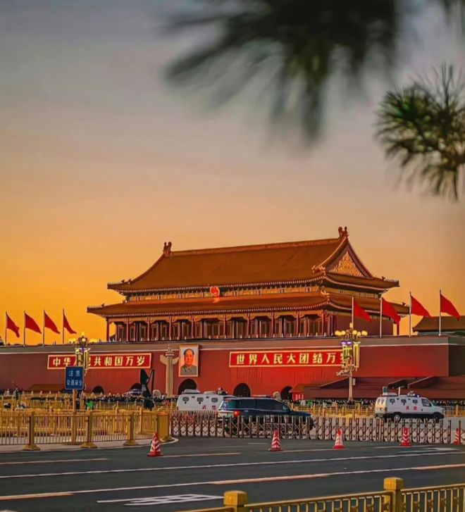 路线攻略本地旅行社一站式服务省心省力！爱游戏app网站手机版北京四日游经典(图2)